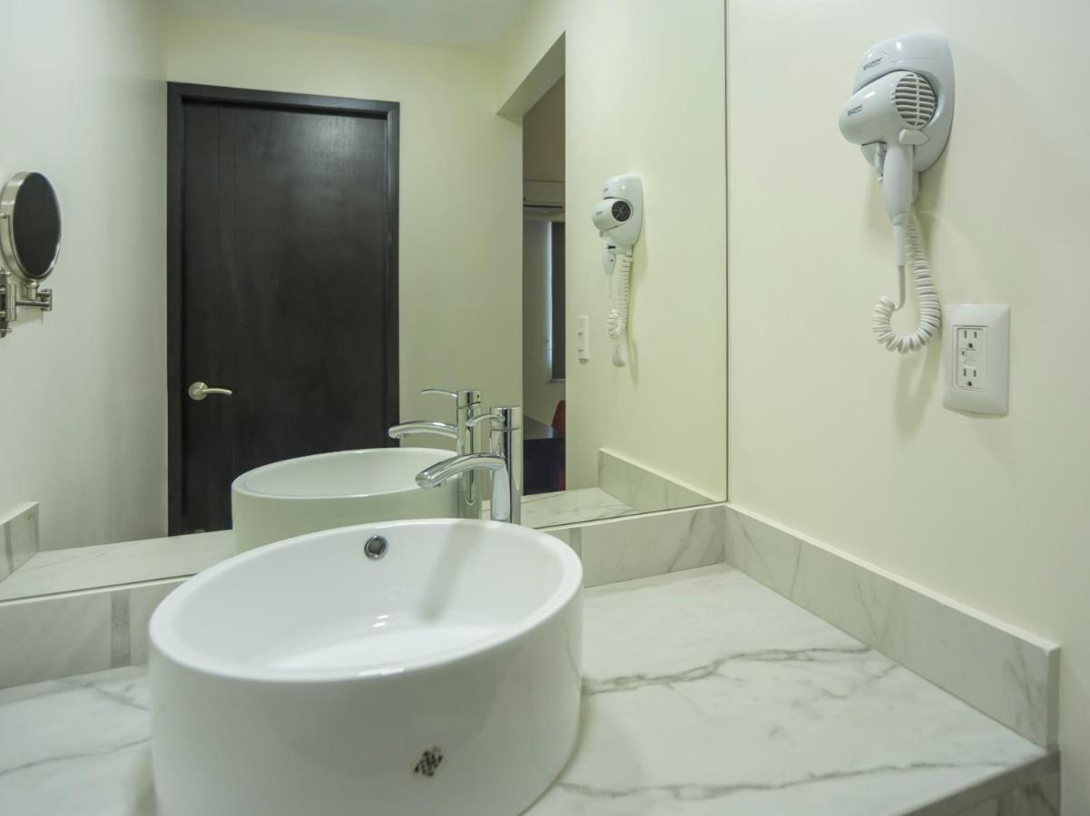 Smart Hotel Монтерей Екстериор снимка