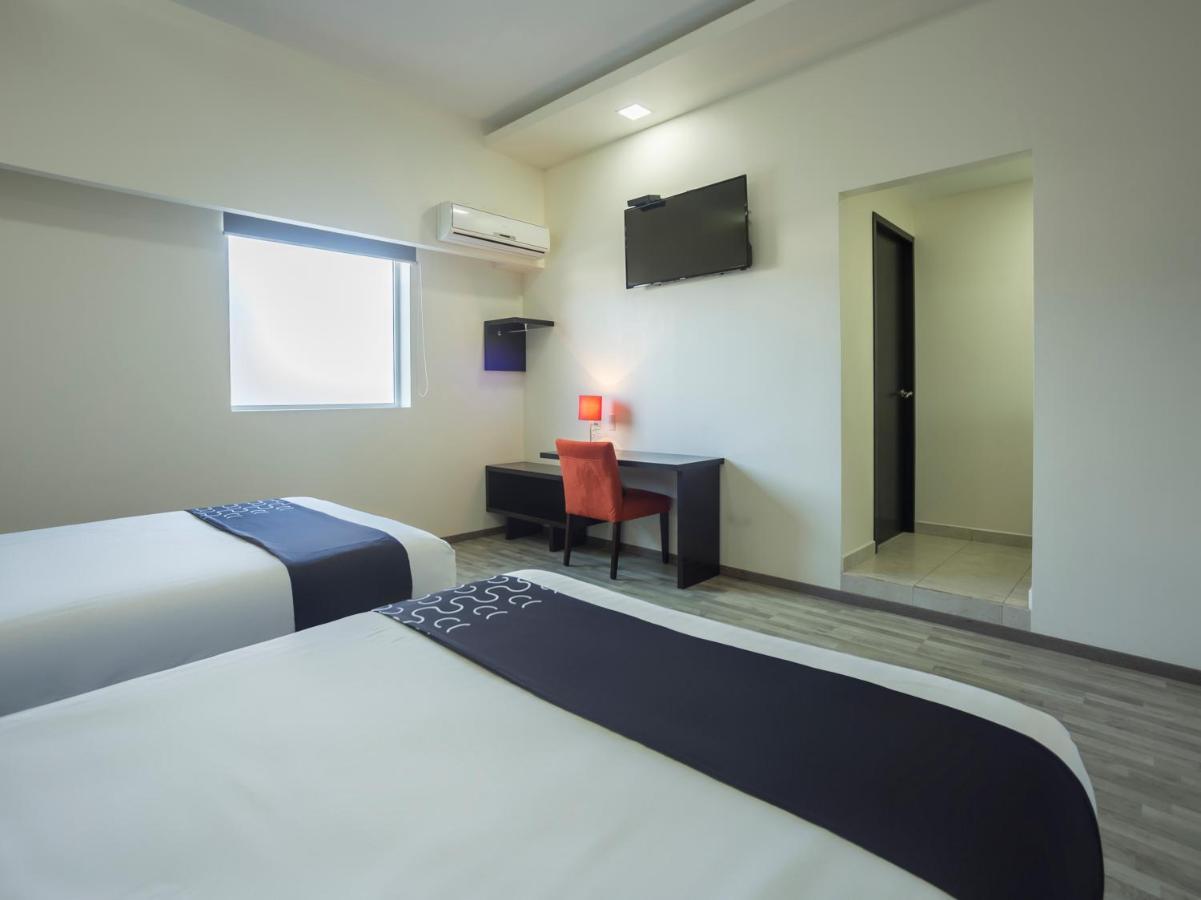 Smart Hotel Монтерей Екстериор снимка